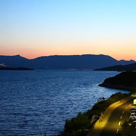 Slavka 3* Neum