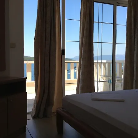 斯拉夫卡别墅 内乌姆